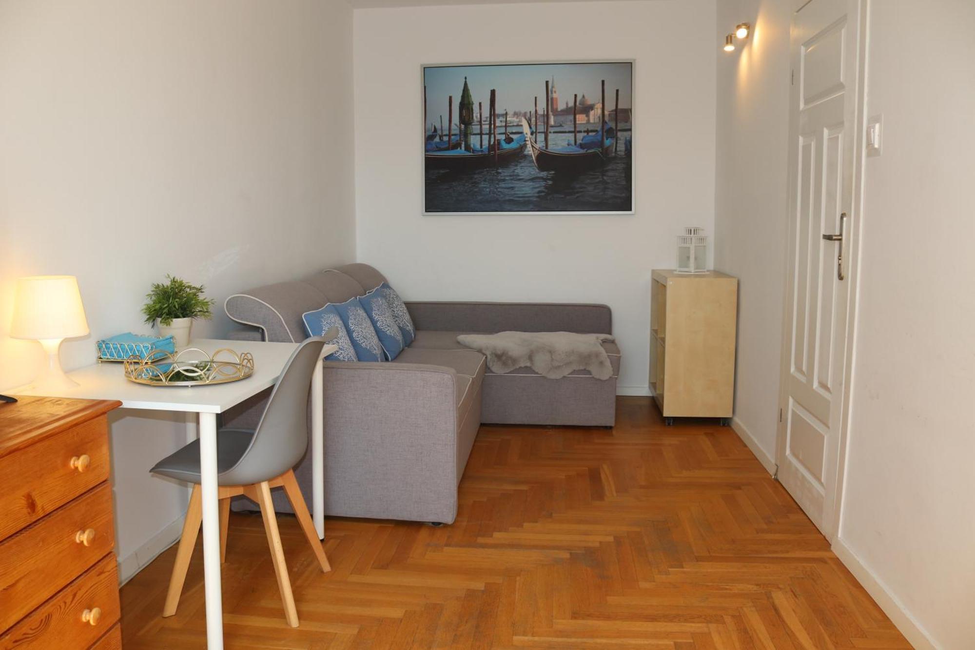 Citystay Modern 5 Min Plaza! Homestay